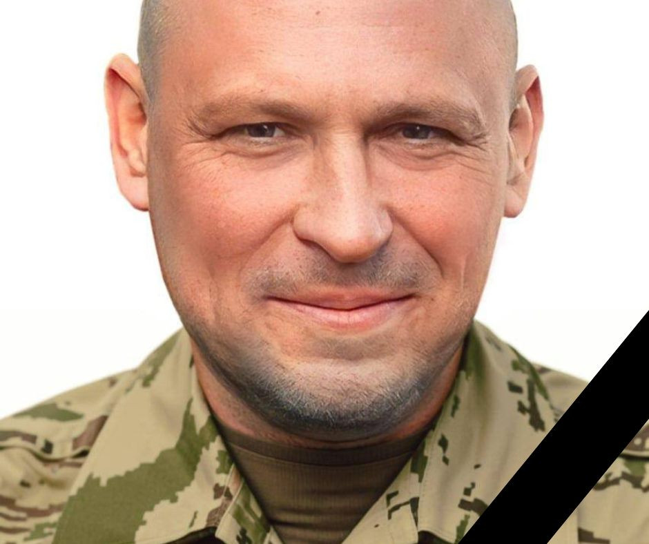 Військового, який загинув у ДТП на блокпосту під Києвом, поховають у Броварській громаді - зображення